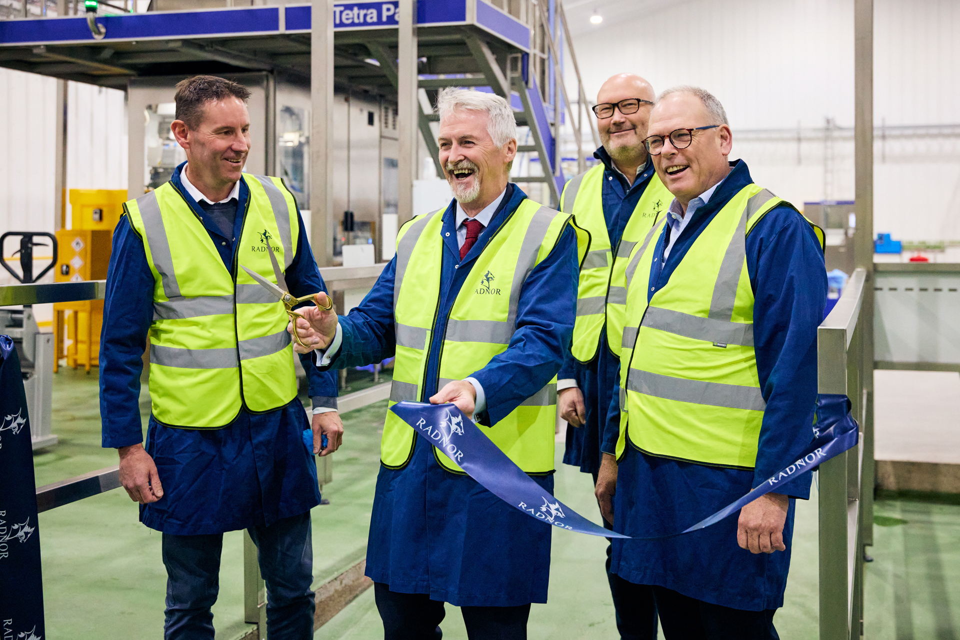Radnor Hills unveils pioneering high speed Tetra Pak line